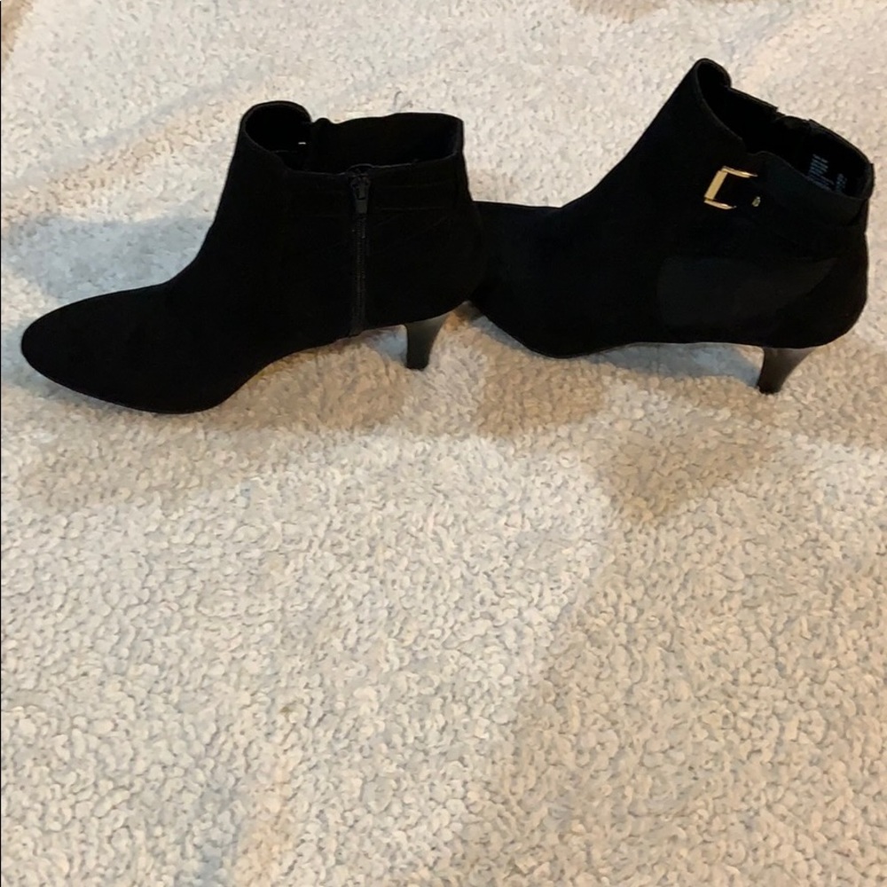 Women’s shoes